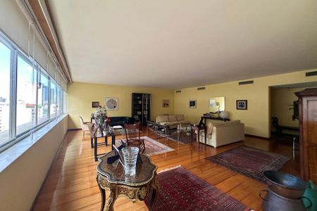 Apartamento à venda com 4 quartos, 300m² em Copacabana, Rio de Janeiro