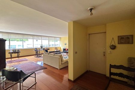 Apartamento para alugar com 300m², 4 quartos e 1 vaga