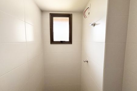 Studio à venda com 27m², 1 quarto e sem vaga Studio à venda com 27m², 1 quarto e sem vagaBanheiro