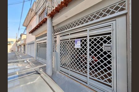 Fachada de casa para alugar com 1 quarto, 45m² em Jardim Cachoeira, São Paulo