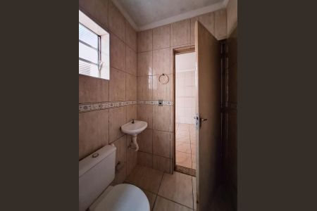 Banheiro de casa para alugar com 1 quarto, 45m² em Jardim Cachoeira, São Paulo