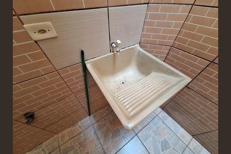 Casa para alugar com 45m², 1 quarto e sem vaga Casa para alugar com 45m², 1 quarto e sem vagaÁrea de Serviço