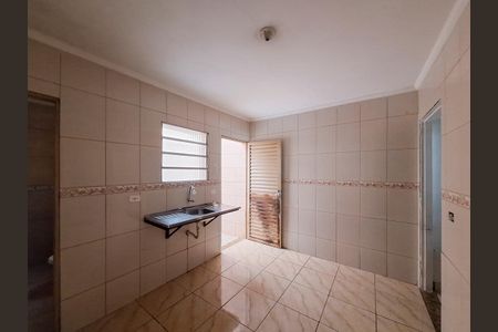 Cozinha de casa para alugar com 1 quarto, 45m² em Jardim Cachoeira, São Paulo
