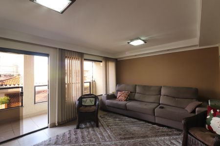 Casa à venda com 162m², 3 quartos e 2 vagasSala 