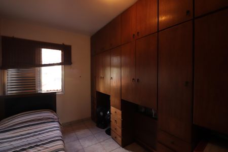 Casa à venda com 162m², 3 quartos e 2 vagasQuarto 2