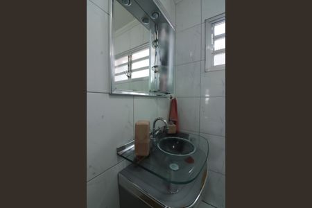 Casa à venda com 162m², 3 quartos e 2 vagasBanheiro Social