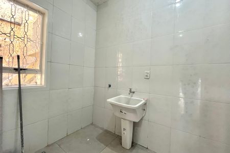 Casa à venda com 100m², 2 quartos e 1 vaga Casa à venda com 100m², 2 quartos e 1 vagaÁrea de Serviço