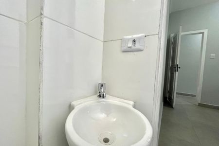 Casa à venda com 100m², 2 quartos e 1 vaga Casa à venda com 100m², 2 quartos e 1 vagaBanheiro da Suíte 2