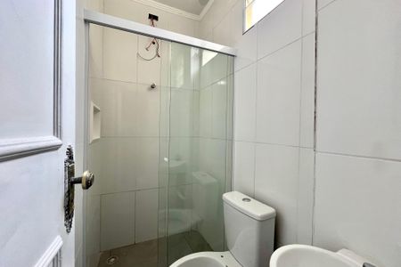 Casa à venda com 100m², 2 quartos e 1 vaga Casa à venda com 100m², 2 quartos e 1 vagaBanheiro da Suíte 2