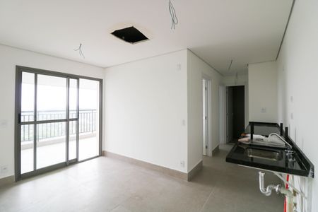 Sala / Cozinha de apartamento à venda com 2 quartos, 50m² em Santo Amaro, São Paulo