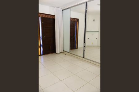 Casa para alugar com 782m², 8 quartos e 7 vagas Casa para alugar com 782m², 8 quartos e 7 vagasQuarto 5