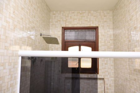 Casa para alugar com 782m², 8 quartos e 7 vagas Casa para alugar com 782m², 8 quartos e 7 vagasBanheiro 2