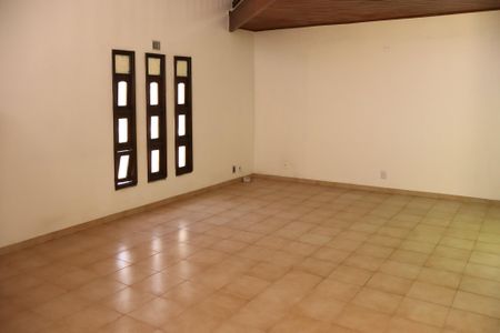 Casa para alugar com 782m², 8 quartos e 7 vagas Casa para alugar com 782m², 8 quartos e 7 vagasSala 1