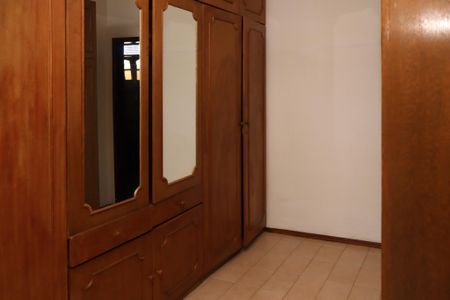 Casa para alugar com 782m², 8 quartos e 7 vagas Casa para alugar com 782m², 8 quartos e 7 vagasQuarto 6