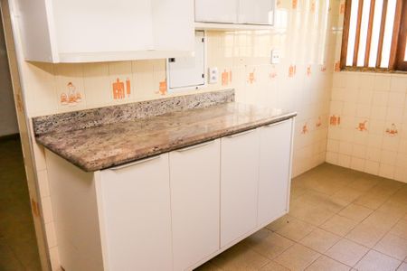 Casa para alugar com 782m², 8 quartos e 7 vagas Casa para alugar com 782m², 8 quartos e 7 vagasCozinha