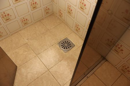 Casa para alugar com 782m², 8 quartos e 7 vagas Casa para alugar com 782m², 8 quartos e 7 vagasBanheiro 3