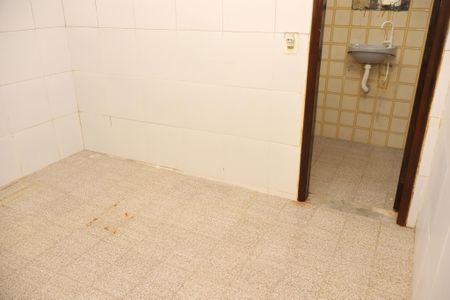 Casa para alugar com 782m², 8 quartos e 7 vagas Casa para alugar com 782m², 8 quartos e 7 vagasQuarto 8