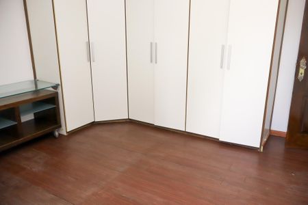 Casa para alugar com 782m², 8 quartos e 7 vagas Casa para alugar com 782m², 8 quartos e 7 vagasQuarto 3