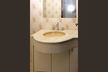 Casa para alugar com 782m², 8 quartos e 7 vagas Casa para alugar com 782m², 8 quartos e 7 vagasBanheiro 3