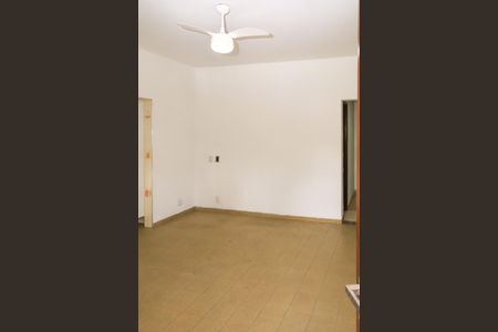 Casa para alugar com 782m², 8 quartos e 7 vagas Casa para alugar com 782m², 8 quartos e 7 vagasSala 2