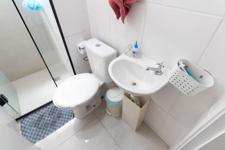 Apartamento para alugar com 42m², 2 quartos e sem vaga Apartamento para alugar com 42m², 2 quartos e sem vagaBanheiro Social