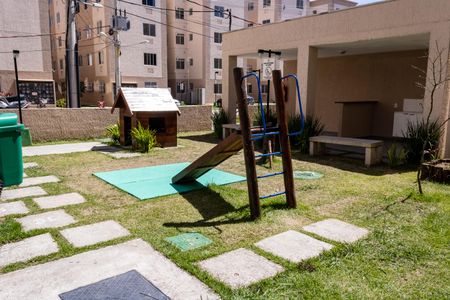 Apartamento para alugar com 42m², 2 quartos e sem vaga Apartamento para alugar com 42m², 2 quartos e sem vagaÁrea comum - Playground
