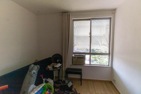 QUarto  de apartamento para alugar com 2 quartos, 140m² em Boa Viagem, Niterói