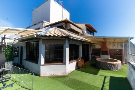 Apartamento para alugar com 140m², 2 quartos e 3 vagasCobertura