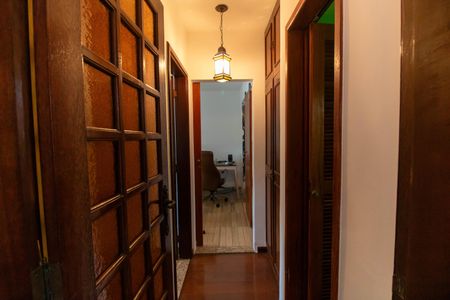 Apartamento para alugar com 140m², 2 quartos e 3 vagasCorredor 