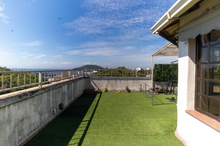 Apartamento para alugar com 140m², 2 quartos e 3 vagasCobertura