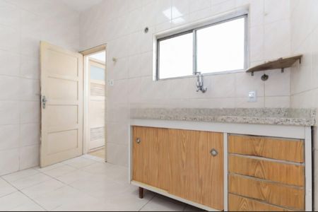 Apartamento à venda com 98m², 3 quartos e sem vagaCozinha