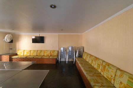 Apartamento à venda com 100m², 3 quartos e sem vagaÁrea comum - Salão de festas