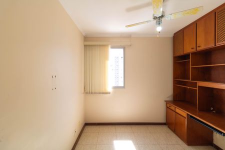 Apartamento à venda com 100m², 3 quartos e sem vagaQuarto 