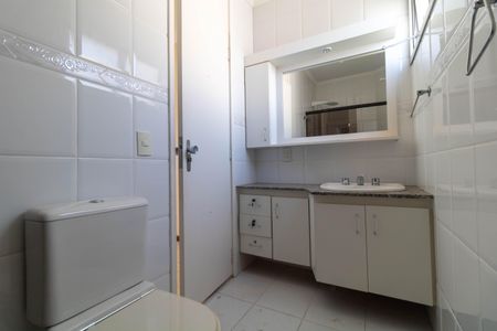 Apartamento à venda com 100m², 3 quartos e sem vagaBanheiro da Suíte