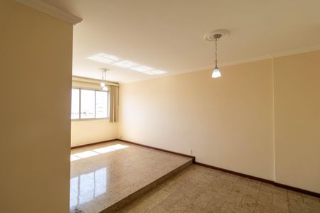 Apartamento à venda com 100m², 3 quartos e sem vagaSala