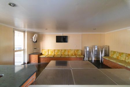 Apartamento à venda com 100m², 3 quartos e sem vagaÁrea comum - Salão de festas