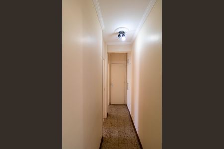 Apartamento à venda com 100m², 3 quartos e sem vagaCorredor