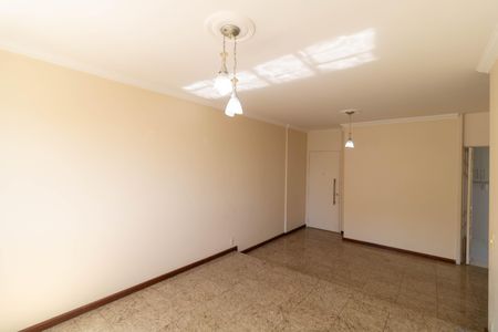 Apartamento à venda com 100m², 3 quartos e sem vagaSala