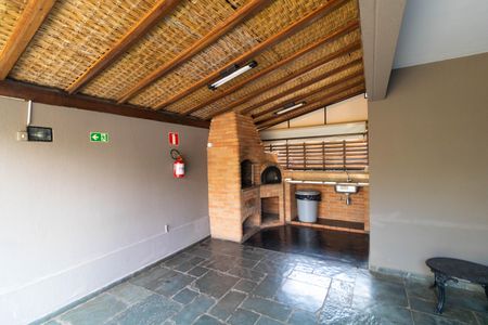 Apartamento à venda com 100m², 3 quartos e sem vagaÁrea comum - Churrasqueira