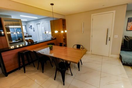 Apartamento para alugar com 112m², 3 quartos e 2 vagasDetalhes sala