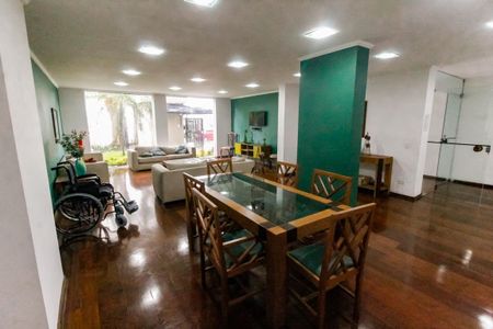 Apartamento para alugar com 112m², 3 quartos e 2 vagasÁrea comum - Salão de festas