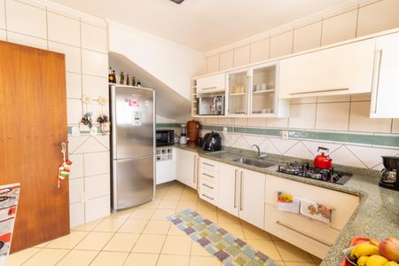 Casa à venda com 229m², 3 quartos e 4 vagasCozinha