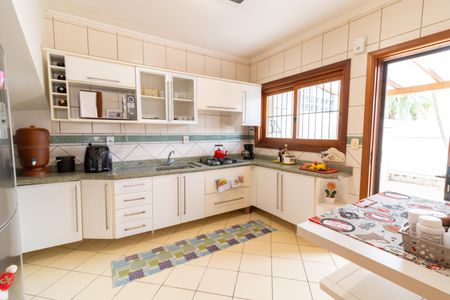 Casa à venda com 229m², 3 quartos e 4 vagasCozinha