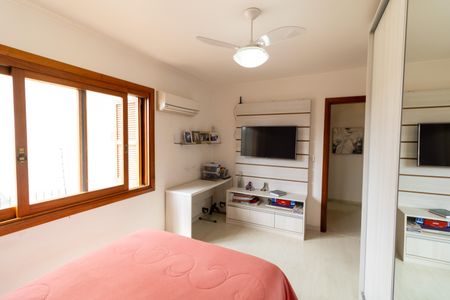 Casa à venda com 229m², 3 quartos e 4 vagasQuarto 2