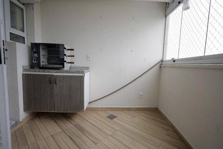 Apartamento à venda com 71m², 3 quartos e 1 vagaSacada