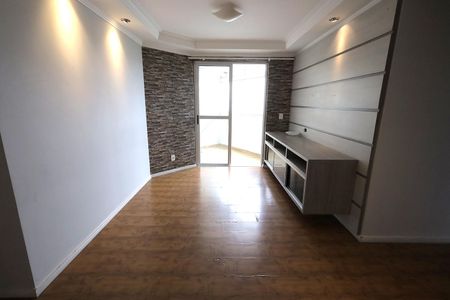 Apartamento à venda com 71m², 3 quartos e 1 vagaSala