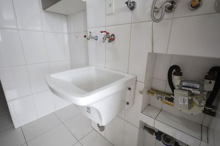 Apartamento à venda com 71m², 3 quartos e 1 vagaÁrea de Serviço