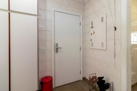 Apartamento para alugar com 143m², 4 quartos e 2 vagas Apartamento para alugar com 143m², 4 quartos e 2 vagasÁrea de Serviço
