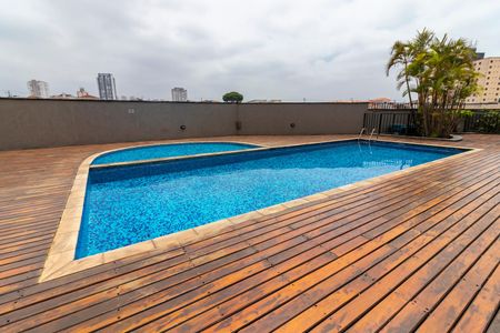 Apartamento para alugar com 143m², 4 quartos e 2 vagas Apartamento para alugar com 143m², 4 quartos e 2 vagasÁrea comum - Piscina