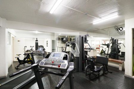 Apartamento para alugar com 143m², 4 quartos e 2 vagas Apartamento para alugar com 143m², 4 quartos e 2 vagasÁrea comum - Academia